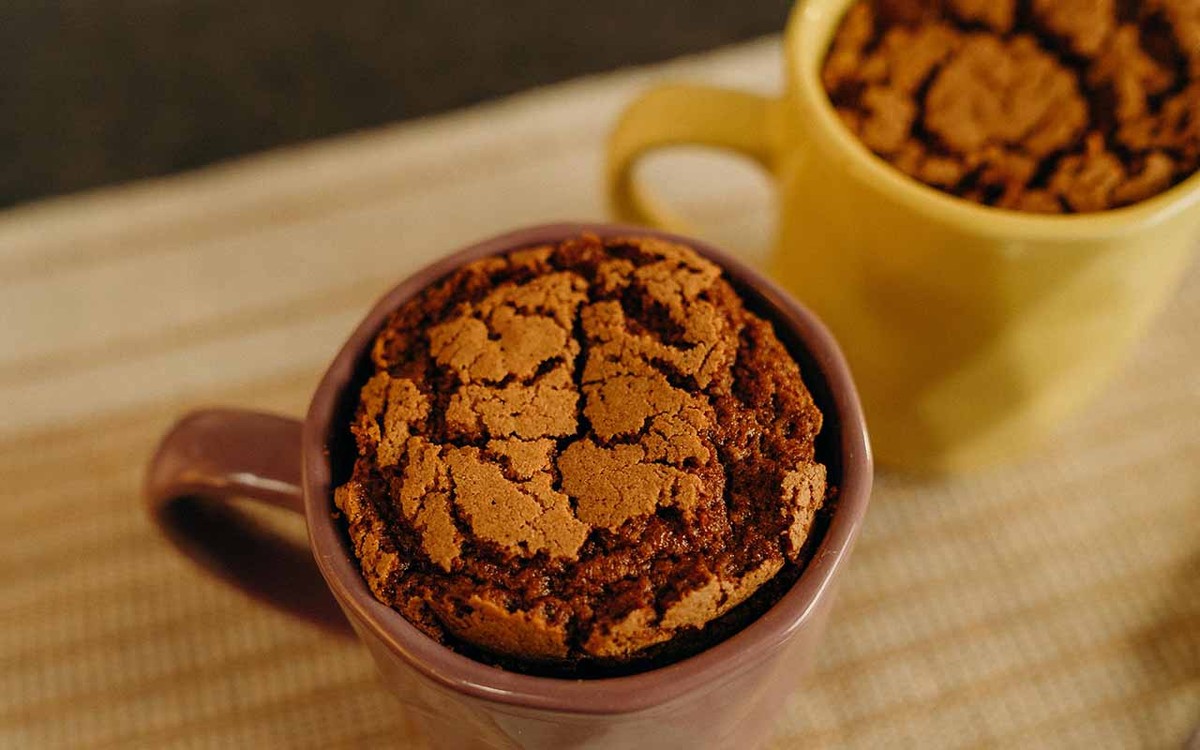 receita-de-bolo-na-caneca